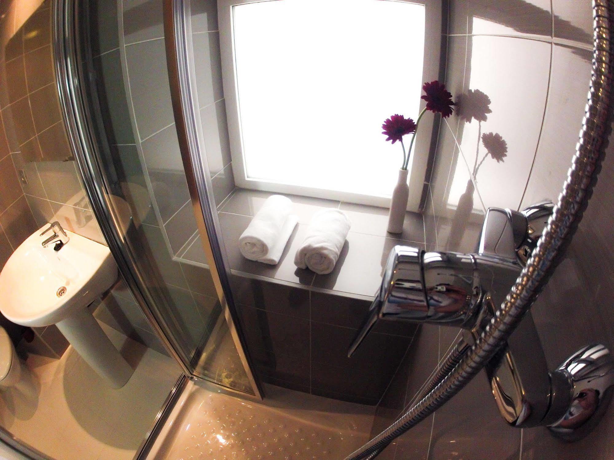 ฮูลอต บีแอนด์บี บาเลนเซีย Hotel ห้อง รูปภาพ