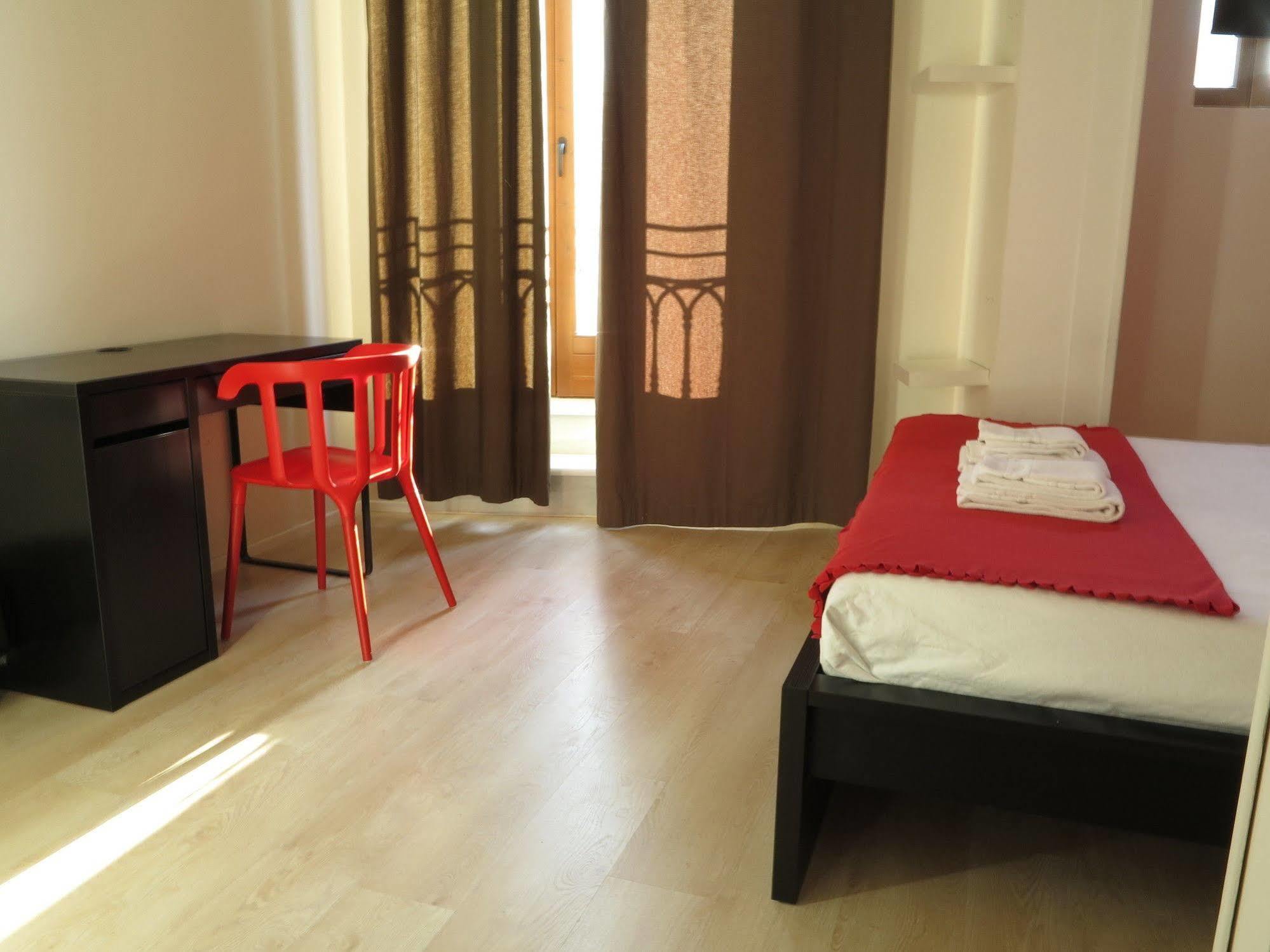 ฮูลอต บีแอนด์บี บาเลนเซีย Hotel ห้อง รูปภาพ